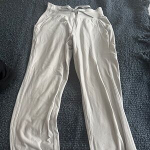 Lululemon Joggers in White